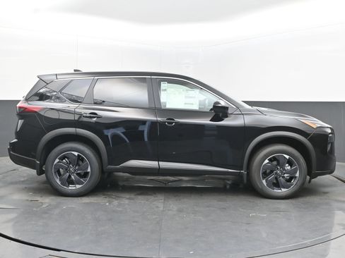 New 2026 Nissan Rogue SV w/ Cold Weather Package image 8