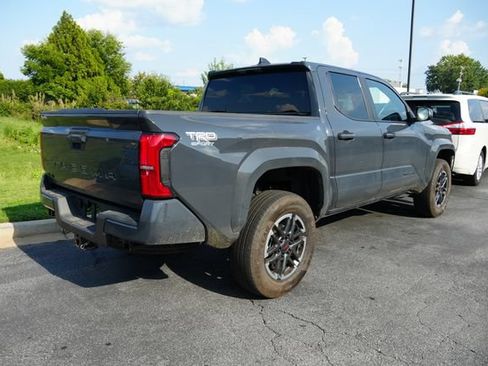 Used 2026 Toyota Tacoma TRD Sport AWD/4WD image 14