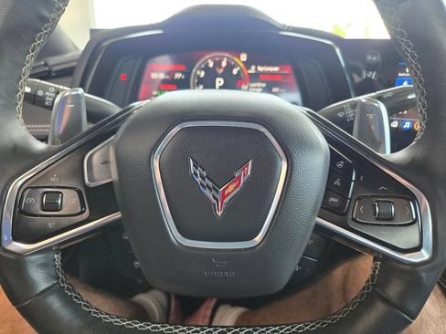 Used 2023 Chevrolet Corvette Stingray Preferred Cpe w/ Z51 Performance Package RWD image 10