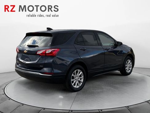 Used 2018 Chevrolet Equinox LS w/ LPO, Cargo Package AWD/4WD image 5