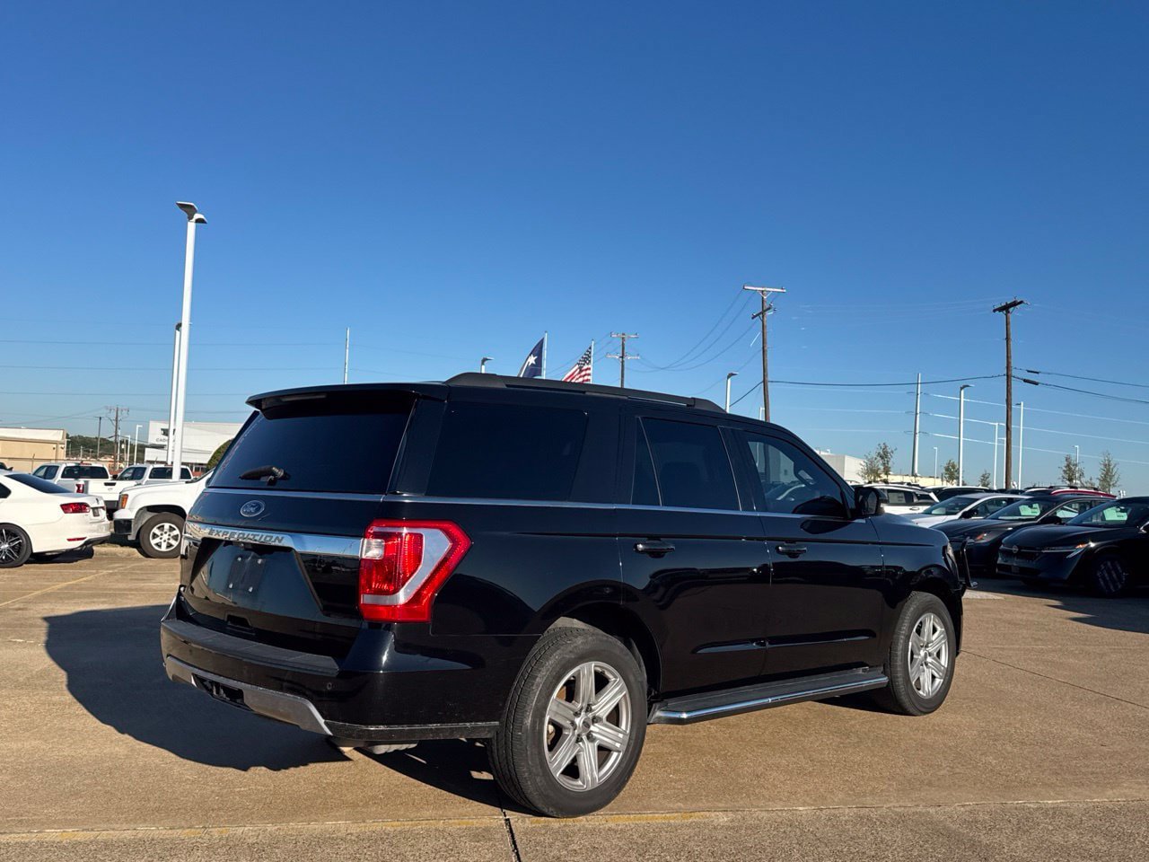 Used 2019 Ford Expedition XLT w/ Equipment Group 202A RWD image 30
