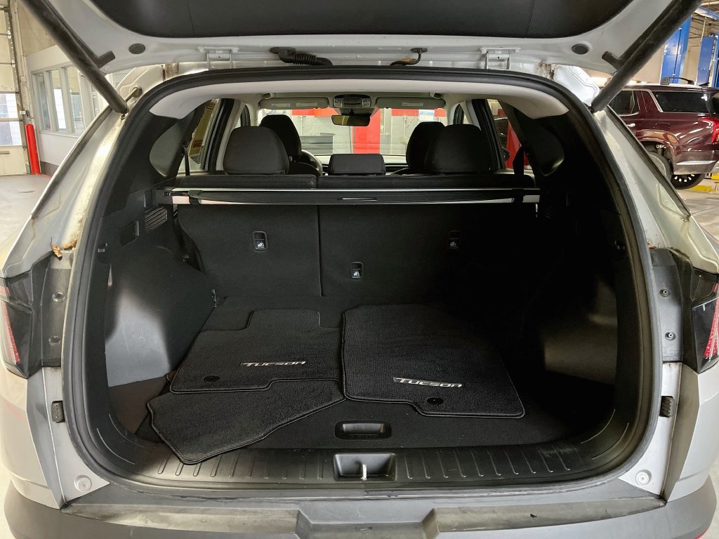 Used 2023 Hyundai Tucson Blue AWD/4WD image 25
