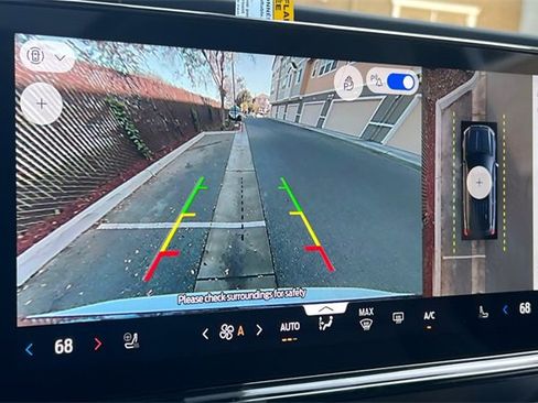 New 2025 Ford Expedition Active image 21