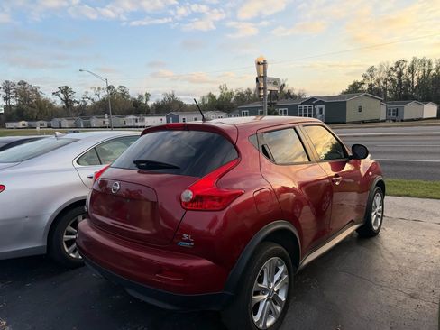 Used 2014 Nissan Juke SL image 4