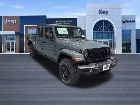 New 2026 Jeep Gladiator Willys image 9