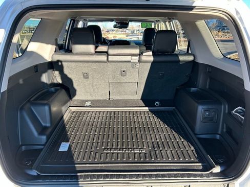 Used 2024 Toyota 4Runner TRD Off-Road Premium image 20