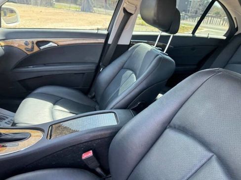 Used 2008 Mercedes-Benz E 350 Sedan image 30