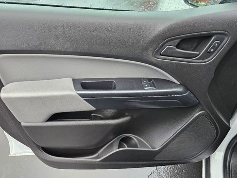 Used 2016 Chevrolet Colorado W/T w/ WT Convenience Package image 33