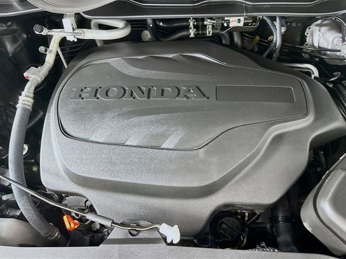 Used 2025 Honda Odyssey Sport-L image 34