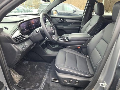 Certified 2025 Buick Enclave Preferred image 24