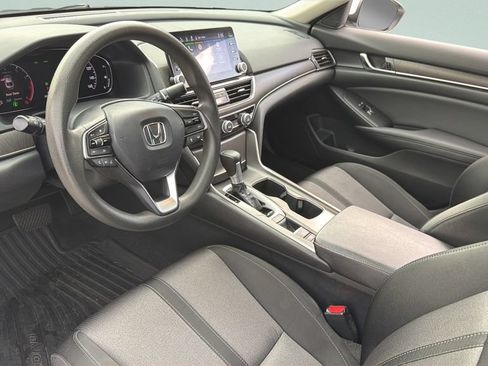Used 2020 Honda Accord EX image 27