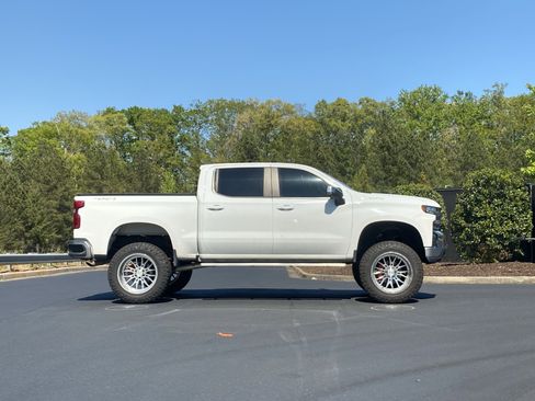 Used 2020 Chevrolet Silverado 1500 LT w/ All-Star Edition image 5