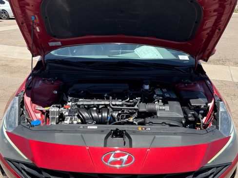 Used 2023 Hyundai Elantra SEL w/ Convenience Package FWD image 20