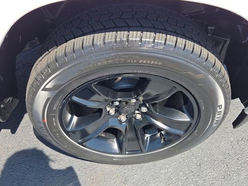 Used 2021 RAM 1500 Big Horn RWD image 22