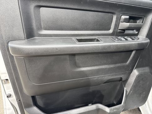 Used 2021 RAM 5500 Tradesman w/ Chrome Appearance Group AWD/4WD image 10