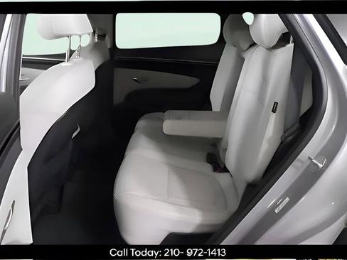 Used 2024 Hyundai Tucson SEL AWD/4WD image 10