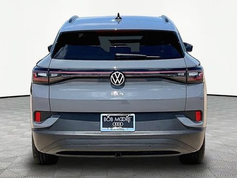 Used 2023 Volkswagen ID.4 Pro AWD/4WD image 4