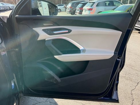 New 2025 Audi Q5 Premium Plus image 31