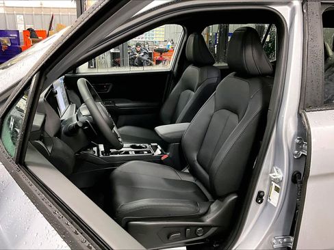 New 2026 Subaru Outback Premium image 9