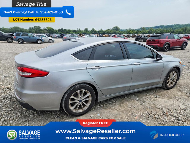 Used 2020 Ford Fusion SE FWD image 4