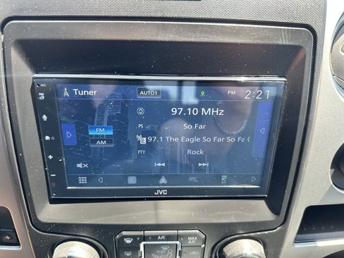 Used 2014 Ford F150 XLT w/ Equipment Group 302A Luxury RWD image 28