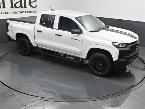 New 2026 Chevrolet Colorado W/T image 26