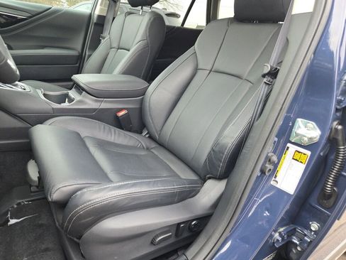 Used 2025 Subaru Outback Touring XT image 23