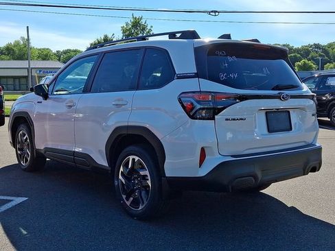 New 2026 Subaru Forester Premium AWD/4WD image 4