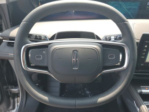 New 2026 Lincoln Nautilus Reserve AWD/4WD image 16