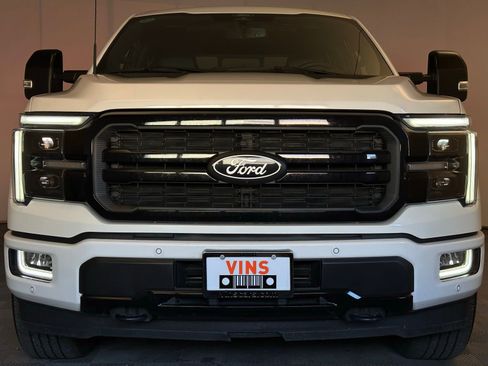Used 2024 Ford F150 Lariat image 25