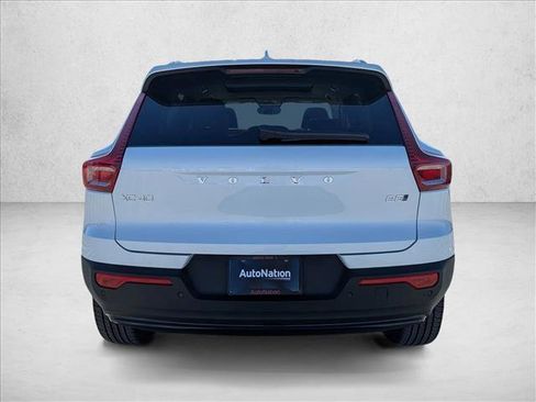 New 2026 Volvo XC40 B5 Plus w/ Protection Package Premier image 8