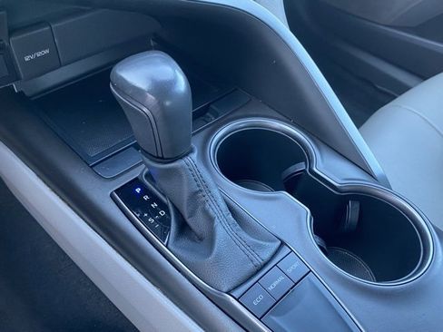 Used 2023 Toyota Camry SE image 23