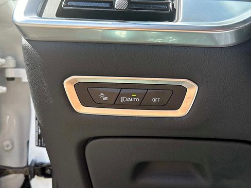 New 2026 BMW X7 xDrive40i image 29