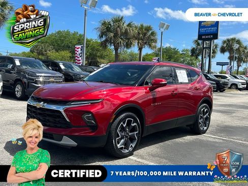 Used 2023 Chevrolet Blazer LT FWD image 1