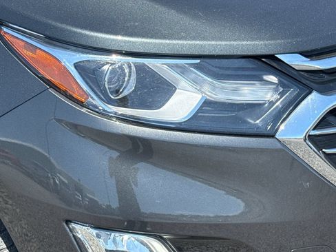 Used 2020 Chevrolet Equinox Premier AWD/4WD image 45