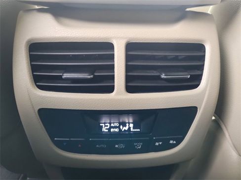 Used 2014 Acura MDX FWD image 21