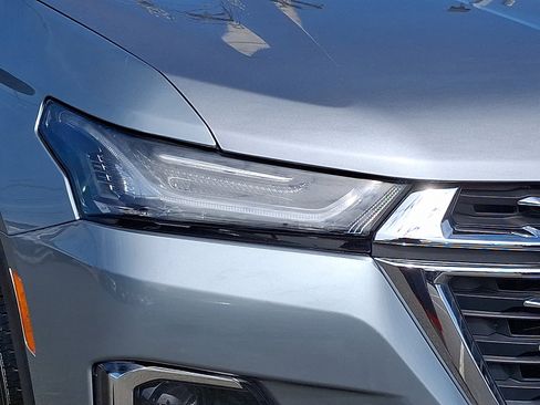 Used 2023 Chevrolet Traverse LT w/ LPO, Floor Liner Package image 9