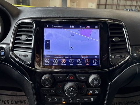 Used 2019 Jeep Grand Cherokee Trailhawk w/ Trailhawk Luxury Group image 37