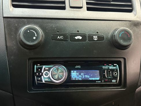 Used 2004 Honda Accord EX image 29