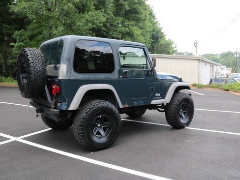 Used 2006 Jeep Wrangler X w/ Tire & Wheel Group (Ecco) AWD/4WD image 57