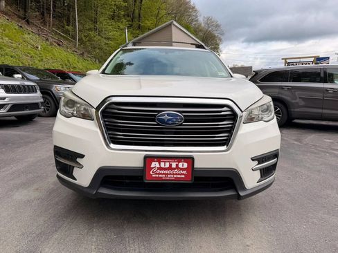 Used 2019 Subaru Ascent Premium AWD/4WD image 2