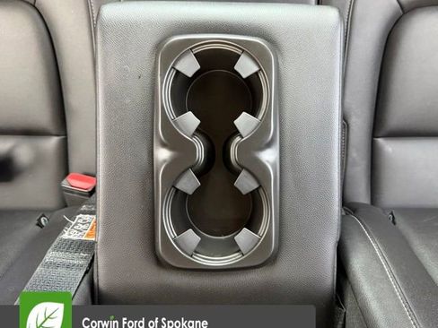 Used 2018 Chevrolet Colorado ZR2 w/ ZR2 Midnight Special Edition image 12