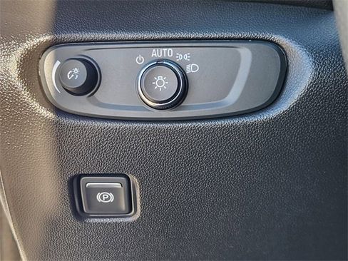 Used 2024 Chevrolet Blazer LT w/ Convenience Package image 21