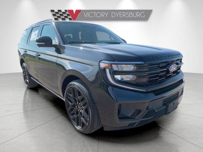 New 2027 Ford Expedition Platinum w/ Stealth Performance Package