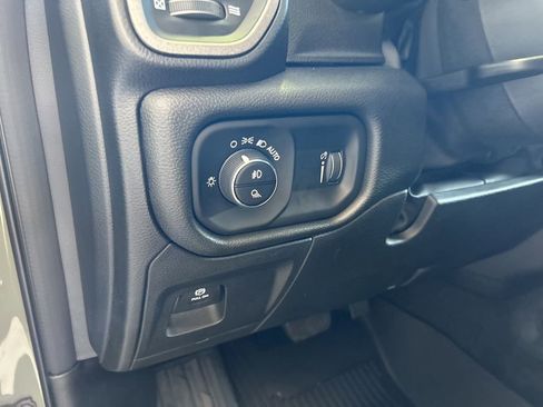 New 2026 RAM 1500 Classic Warlock image 36