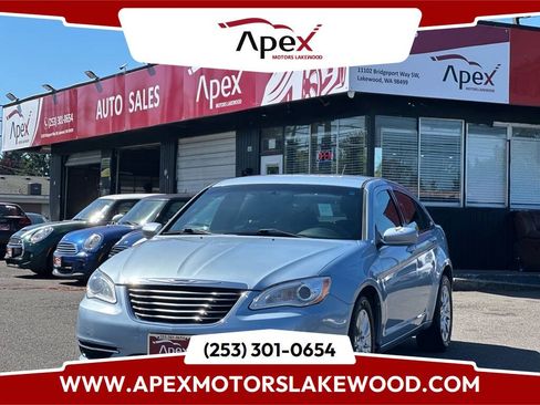 Used 2013 Chrysler 200 LX FWD image 1