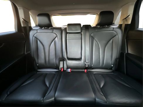 Used 2022 Lincoln Nautilus Reserve w/ Cargo Utility Package AWD/4WD image 19