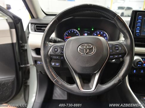 Used 2019 Toyota RAV4 XLE w/ Convenience Package image 27