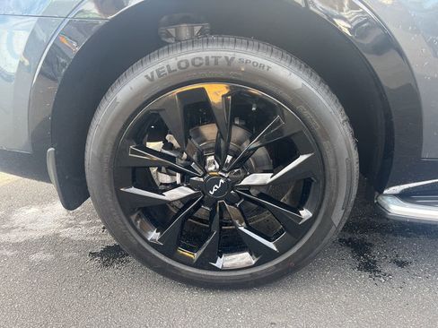 Used 2022 Kia Sorento EX image 14