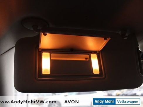 Used 2016 Chrysler 300 C image 45